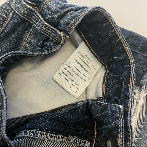 KanCan estilo distressed shorts 7/27 dark wash - Picture 3 of 5